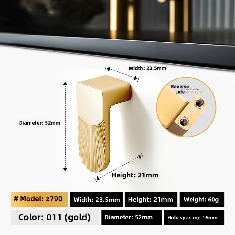 Hot Zinc Alloy Kitchen Cabinet Door Pulls Light Luxury Modern Wardrobe Door Handles Furniture Handle for Furniture Hardware