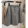 Partea inferioară (Îmbrăcăminte damă) – Pantaloni scurţi