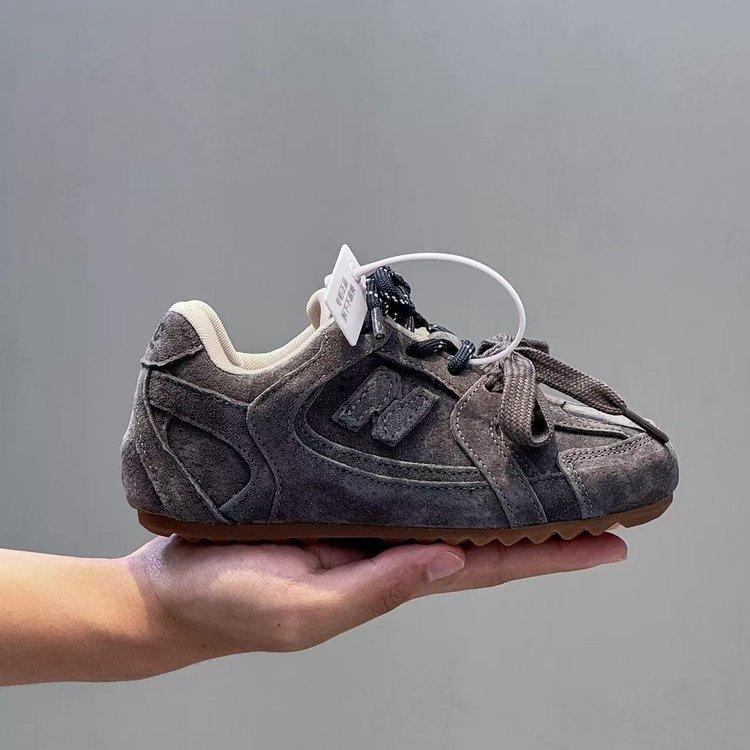 

Children s board shoes 2025 spring and autumn new girls German training shoes casual Forrest Gump shoes baby shoes medium older children s shoes boy Size 36 shoe inner length 22.3 cm серый