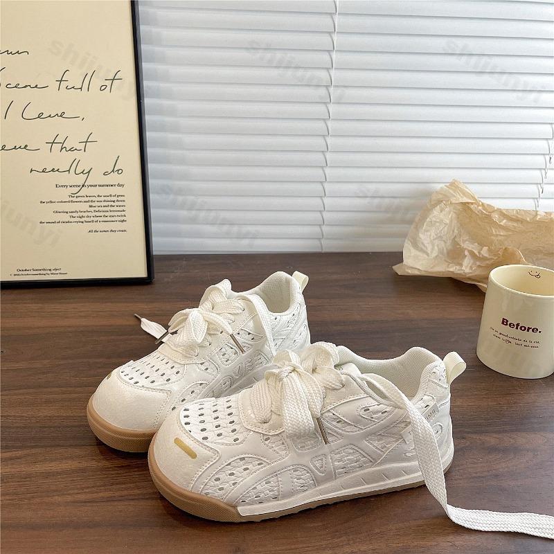 Women's Breathable Sneakers 2025 Summer New Mesh Round Toe Lace Up Casual Shoes Lightweight Comfortable Soft Sole Running Shoes