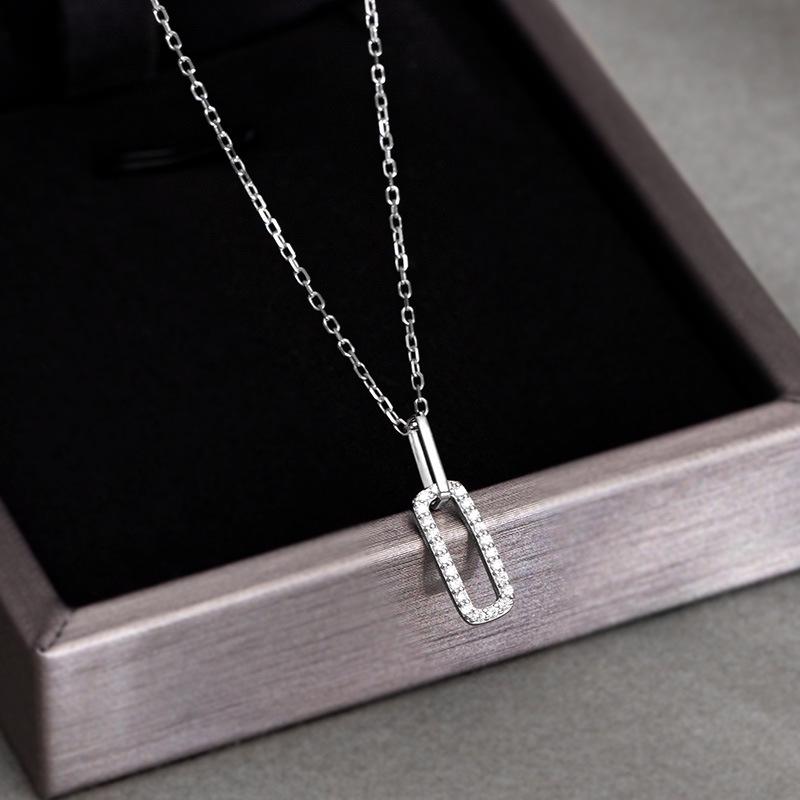 Banyan Tree S925 Silver Geometric Paperclip Necklace with Sparkling Diamond