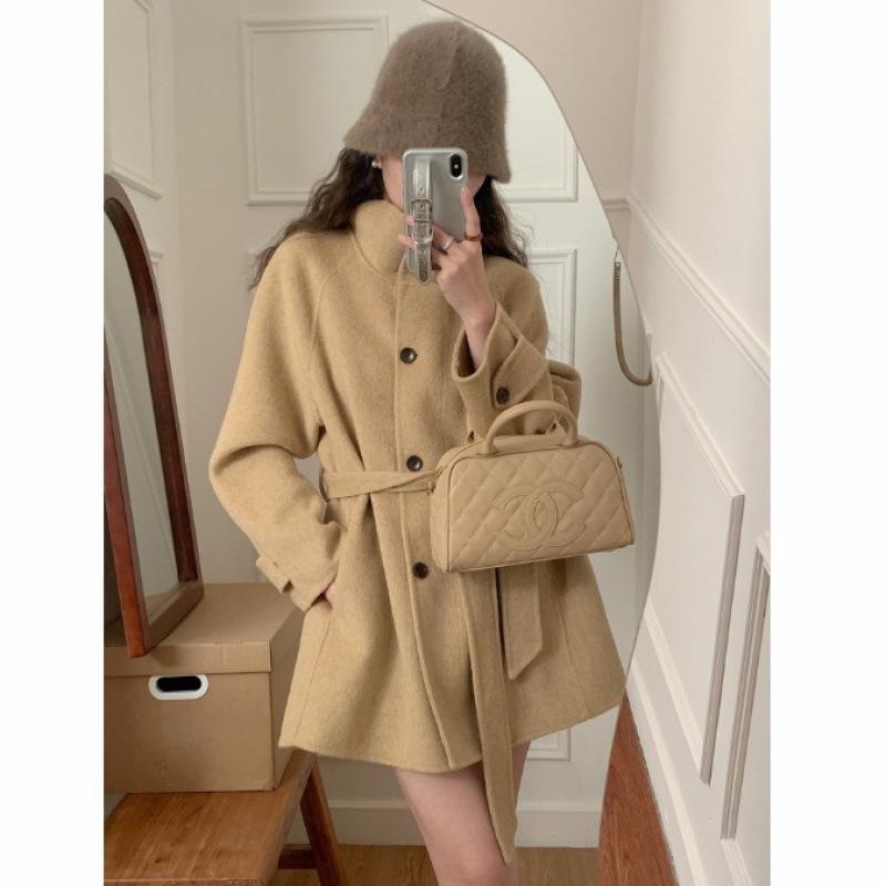 

Stand-up collar lace-up double-sided wool coat for women s autumn and winter new loose version versatile temperament thickened woolen coat S (recommended 80-60kg) хакі