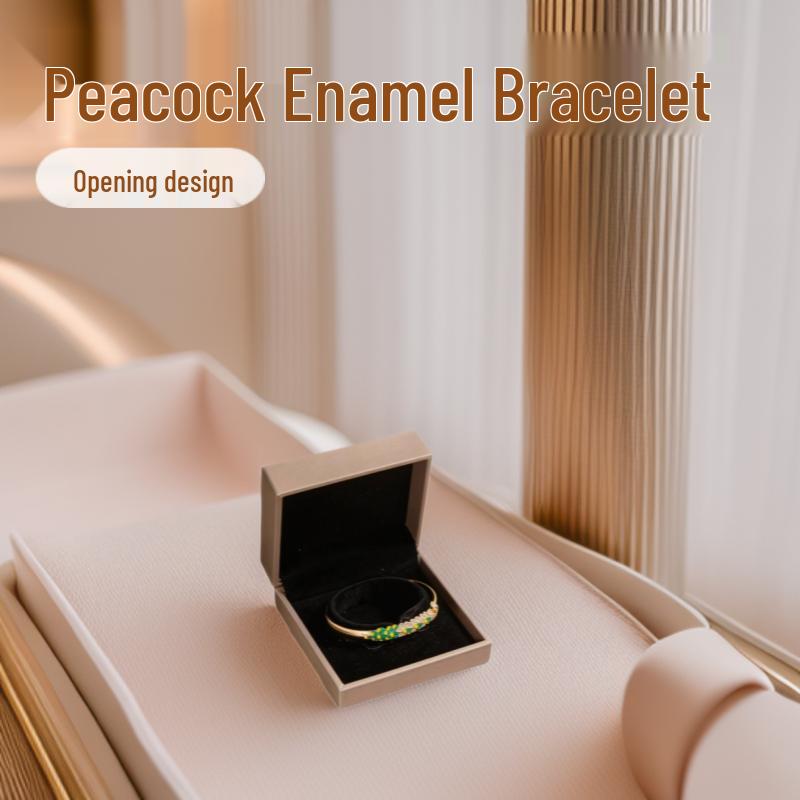 Silver-Plated Peacock & Four-Leaf Clover Enamel Cuff Bracelet for Women серебряный
