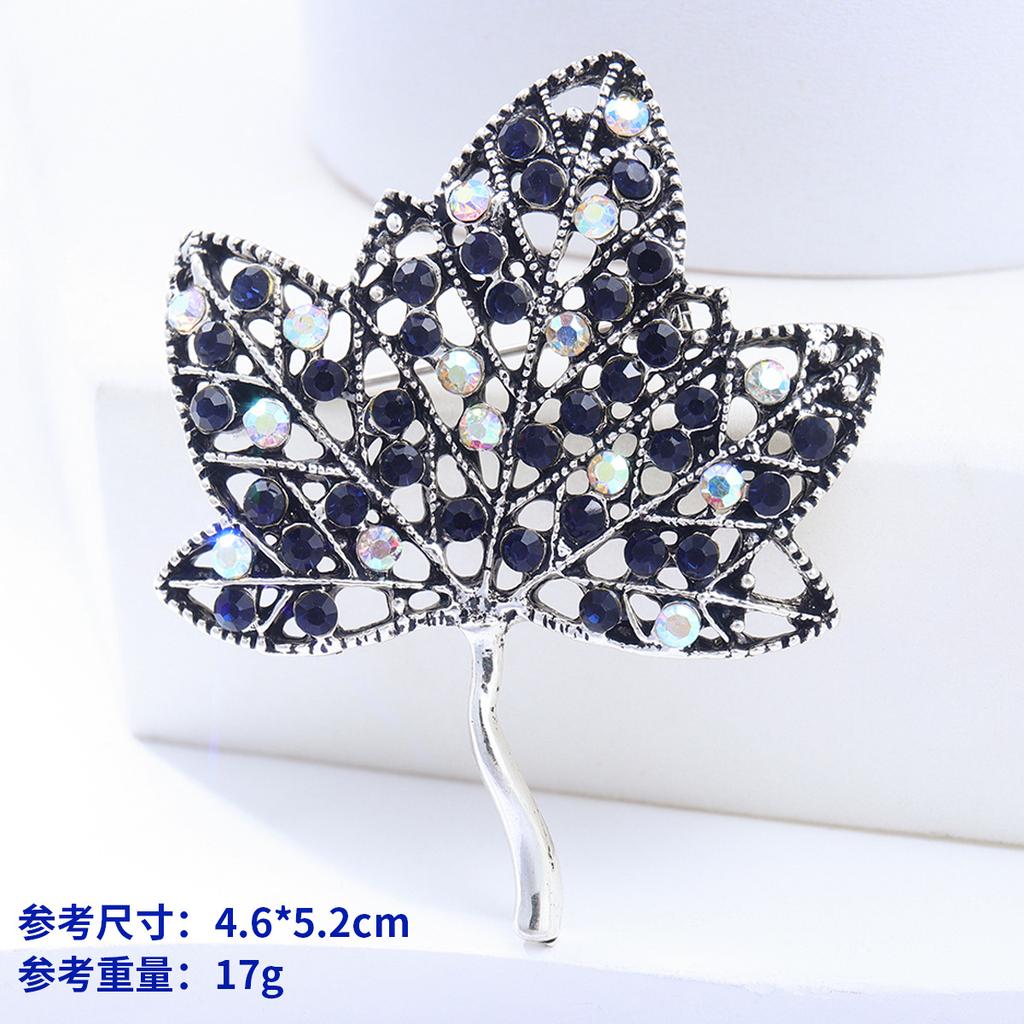 Vintage Fashion Brooch Niche High-End Sense Rhinestone Personalized Alloy Crown Corsage Bow Pin Accessories