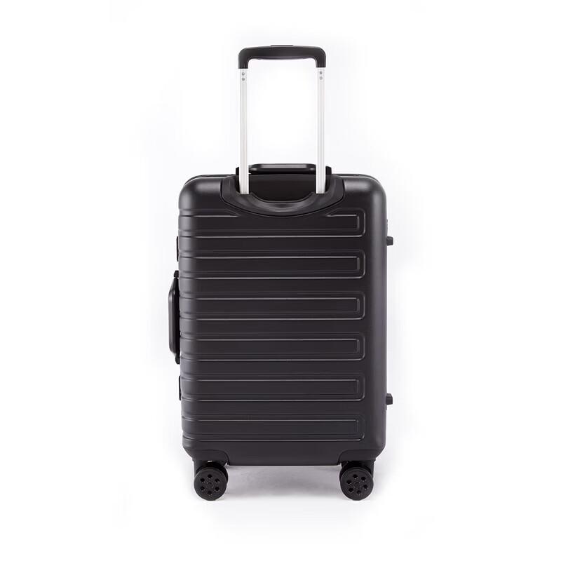 Diplomat PC Hardside Spinner Luggage