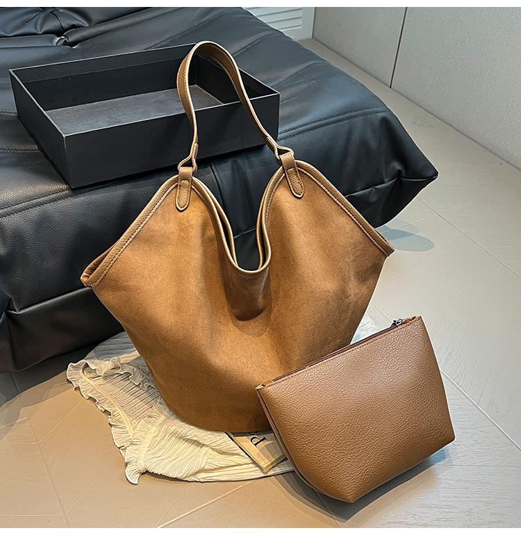 

Замшевая ретро большая сумка женская 2025 новая повседневная вместительная сумка-тоут модная дорожная сумка на одно плечо сумка для мамы и ребенка