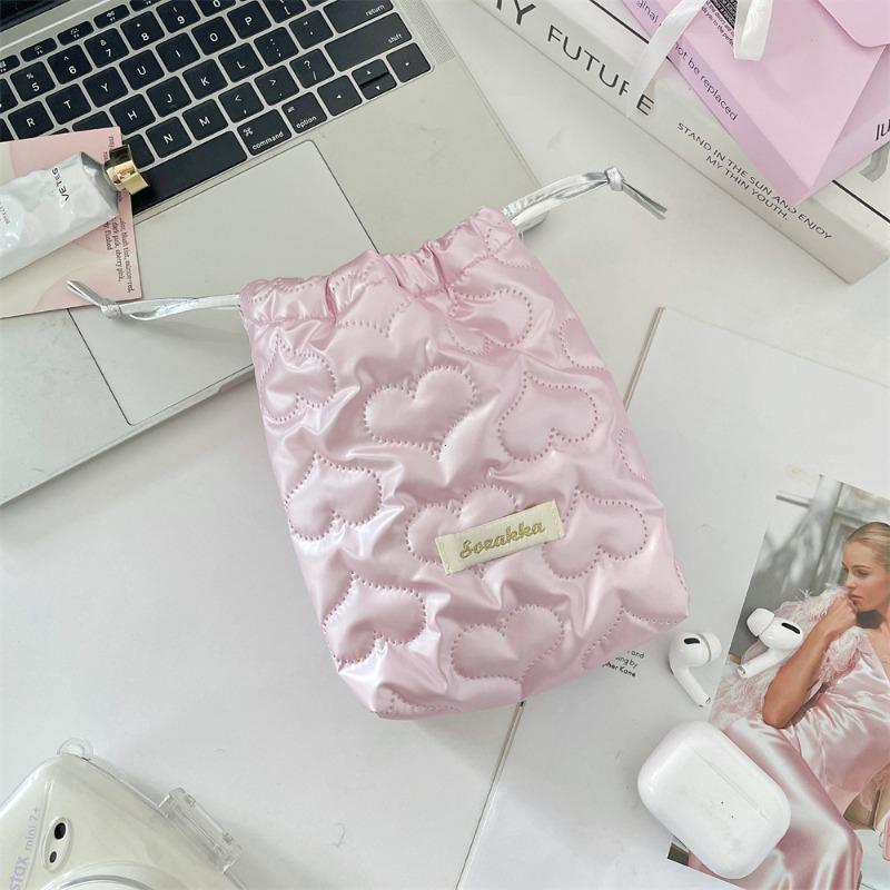 Glossy Cute Portable Camera Case Soft Anti Fall Makeup Bag for Girls Travel Makeup Bags Toiletry Bag Cosmetic Organizer 2026