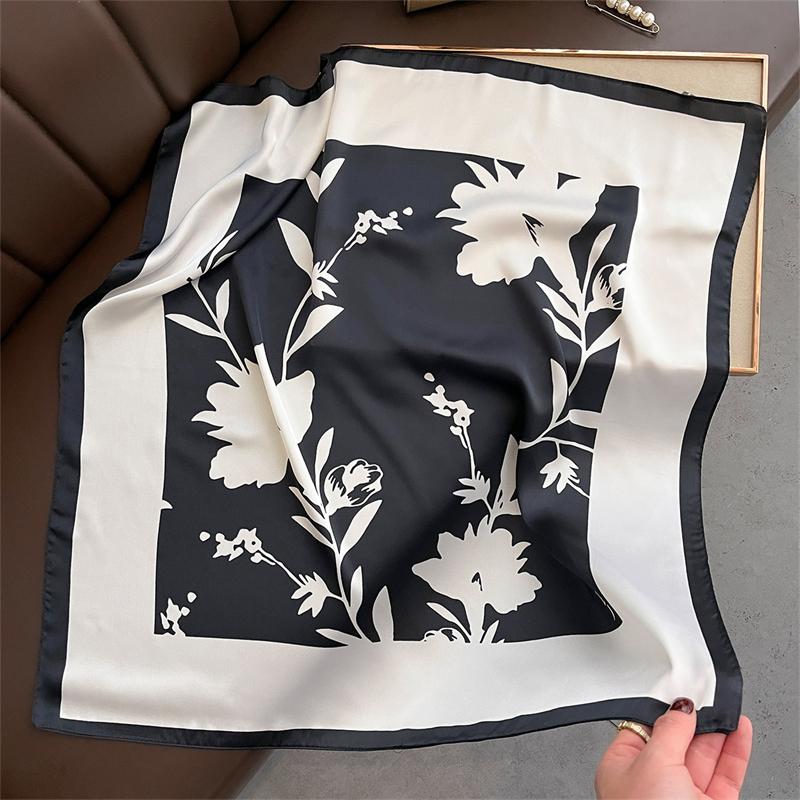 Luxury Horse Print Female Silk Neck Scarf Square Hair Scarves Foulard Head Band Shawls Wraps Neckerchief Bandana Women