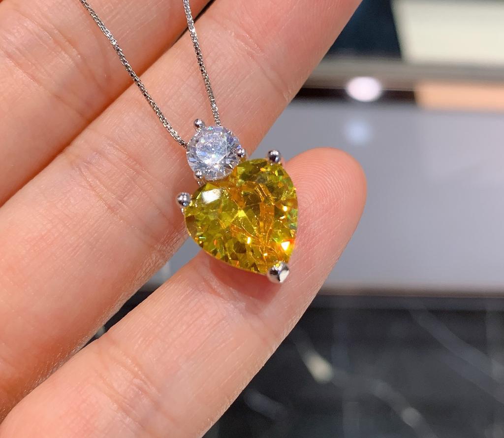 Jewelry Retro Colored Treasure With Diamonds Simulation Yellow Diamond Love Heart Pendant Love Stud Earrings Temperament Gift Women