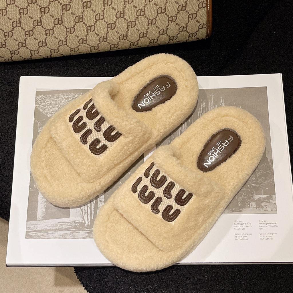 Popular Large Size Solid Color Outer Wear Fluffy Slippers Women's 2024 New Letter One-word Slippers Autumn and Winter Home Cotton Mop