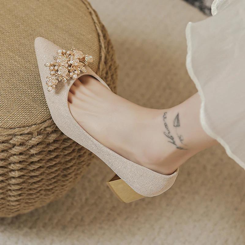 Fashion Ladies Shoes 2025 Slip on Women's High Heels Fashion Dress Pumps Women Pearl Metal Decoration Pointed Toe Plus Size Shoes Women