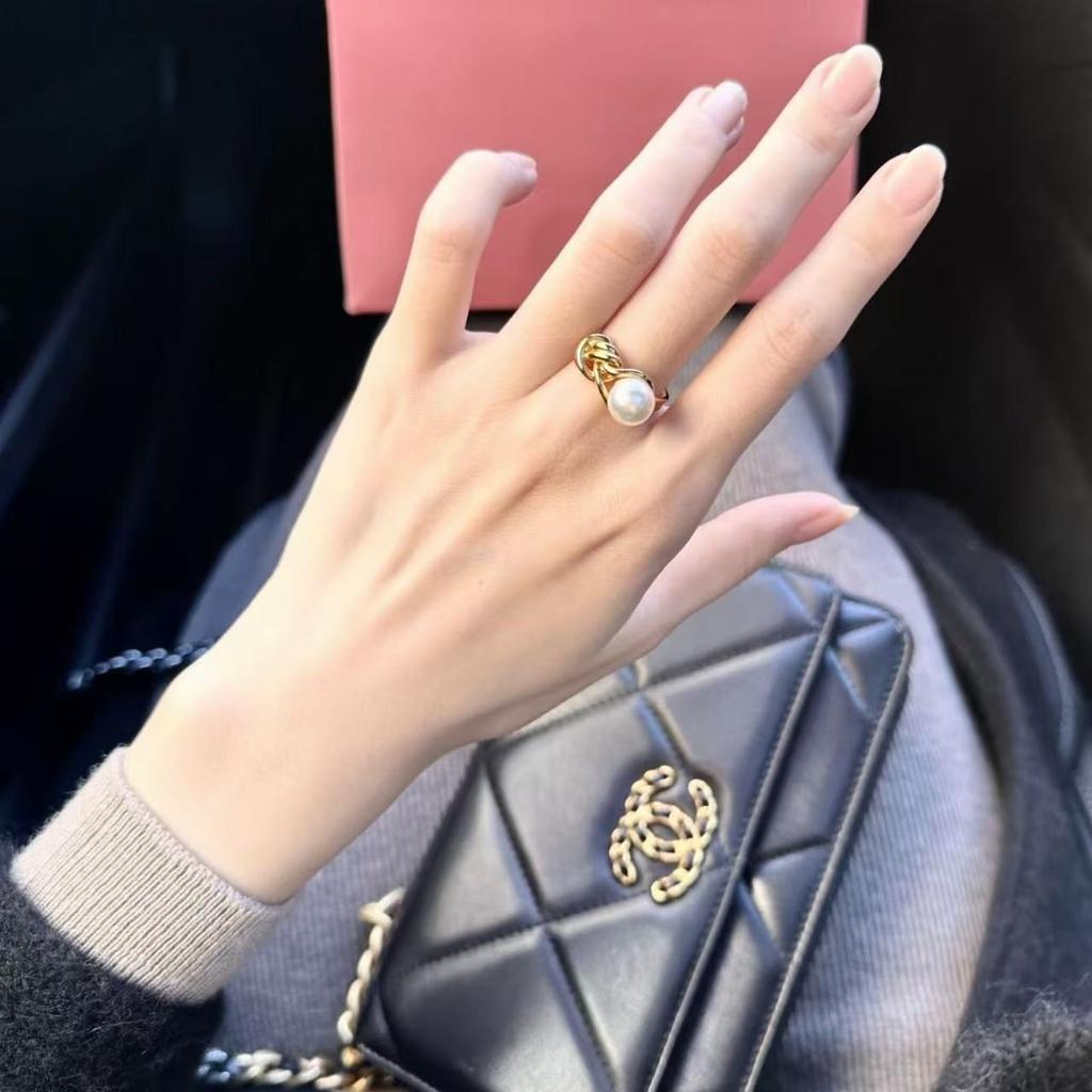 Design Ring Female Cold Trend Personality Pearl Bracelet Opening Adjustable Finger Ring