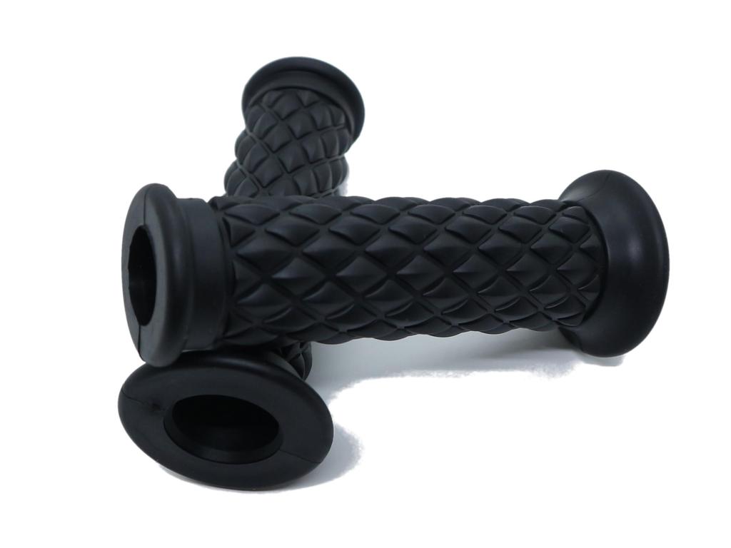 Beatus Motorcycle Handlebar Left and Right Set Through Grips, 22.2mm, Universal, Through/Non-Through Grips, (Black, Grips)
