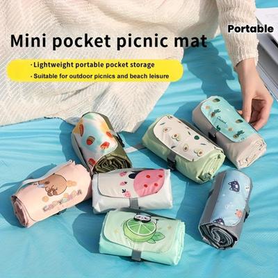 1 gab. pārnēsājams kabatas stila āra paklājiņš, izgatavots no neilona materiāla, ar vairākiem rakstu stiliem, no kuriem izvēlēties, piemērots piknikam, lietošanai pludmalē