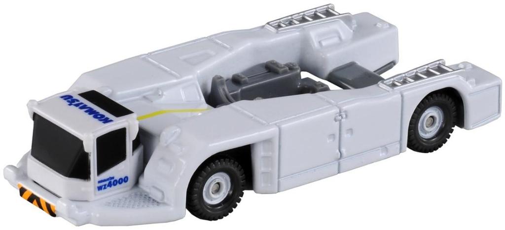 Tomica No.106 Komatsu Towbarless Tractor WZ4000 (Blister Pack)