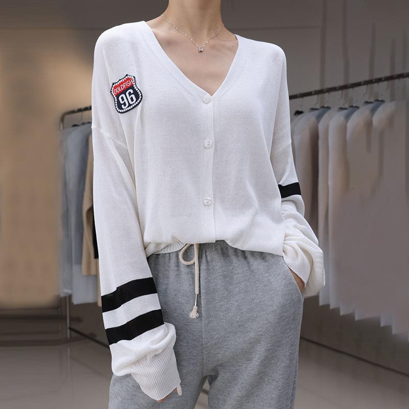 

V-neck Ice-seed Thin Knitted Cardigan for Women In Summer Loose Design Air Conditioning Sunscreen Tops One size білий