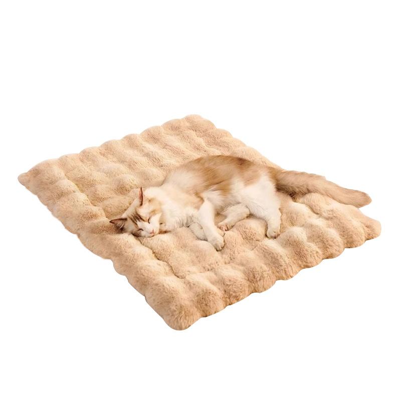 Pet Plush Mat Universal for all seasons Cat Bed Cat Blanket Warm Sleeping Mat for autumn and winter Dog Bed Dog Thick Mat