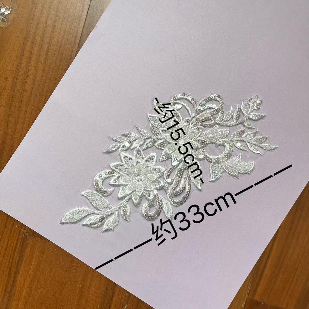 Bestickter Pailletten-Perlen-Kragen mit 3D-Blumen-Applikation für Hochzeits- und Abendkleider DIY