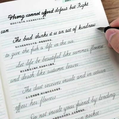 Αγγλικό Τετράδιο για Καλλιγραφία Βιβλία για Ενήλικες Χειρόγραφο Λέξεων Ιταλική Πλάγια Στρογγυλή Εκτύπωσηιταλικό Αγγλικό Βιβλίο Πρακτικής