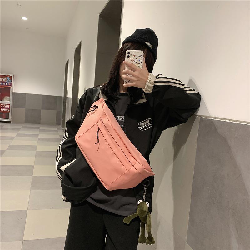 Sac bandoulière décontracté Grande capacité Sac banane pour homme Tendance de rue Bapa Sac à bandoulière unique pour étudiants Sac banane pour femme rose