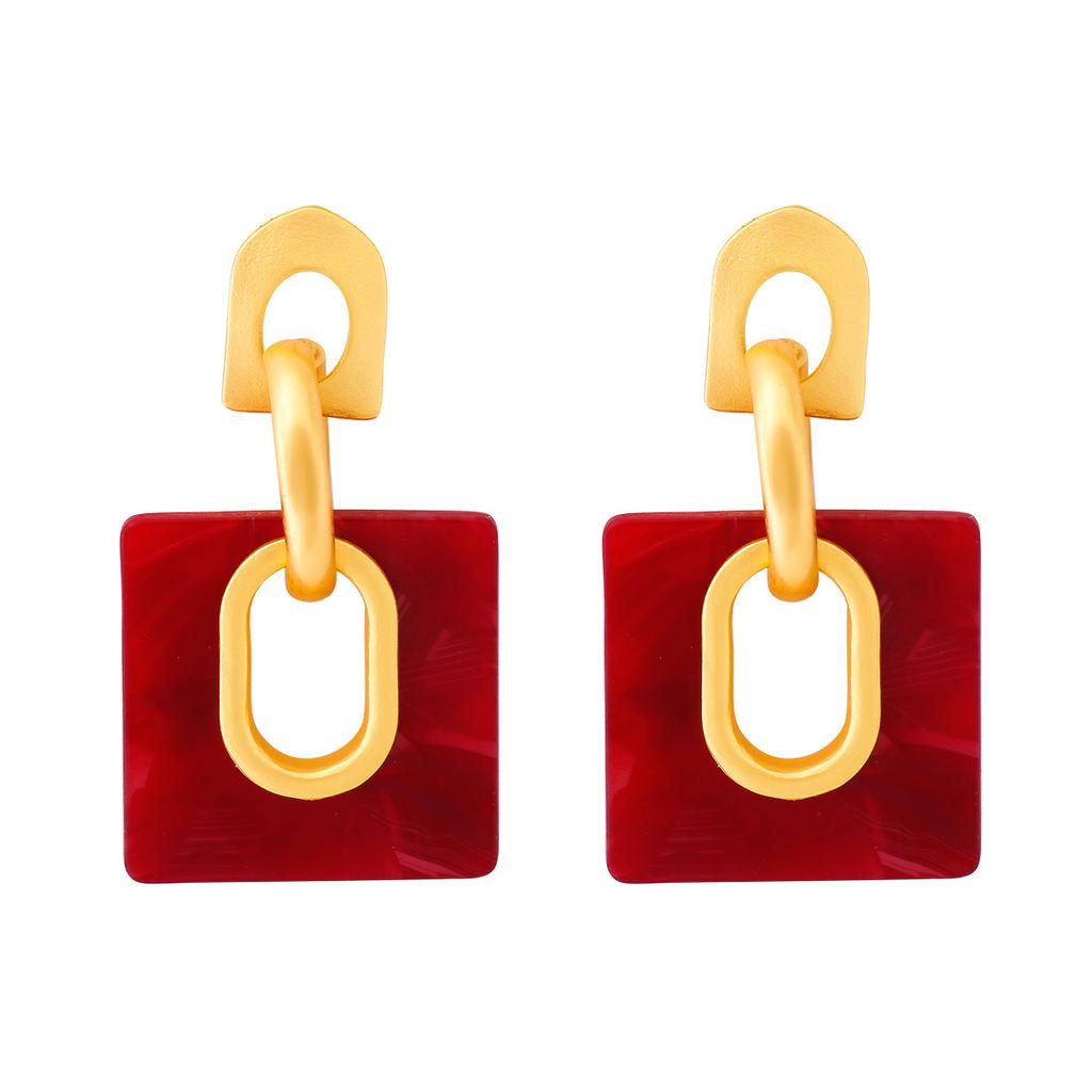 Fashionable geometric earrings