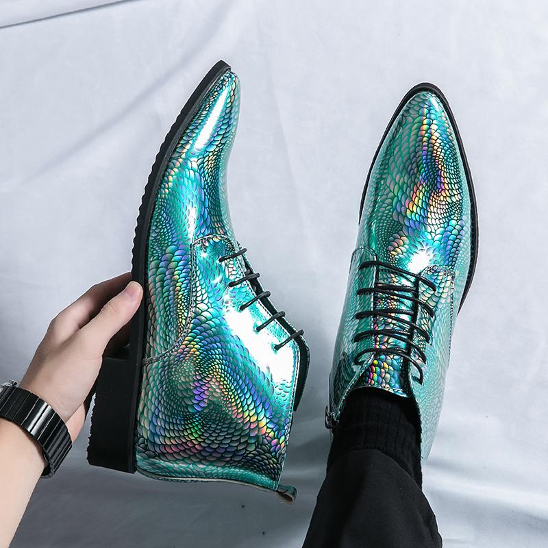 New Gentleman Pointed Glossy Patent Leather Shoes Men High Tops Wedding Party Dress Loafers Designer Male Formal Zapatos Hombre