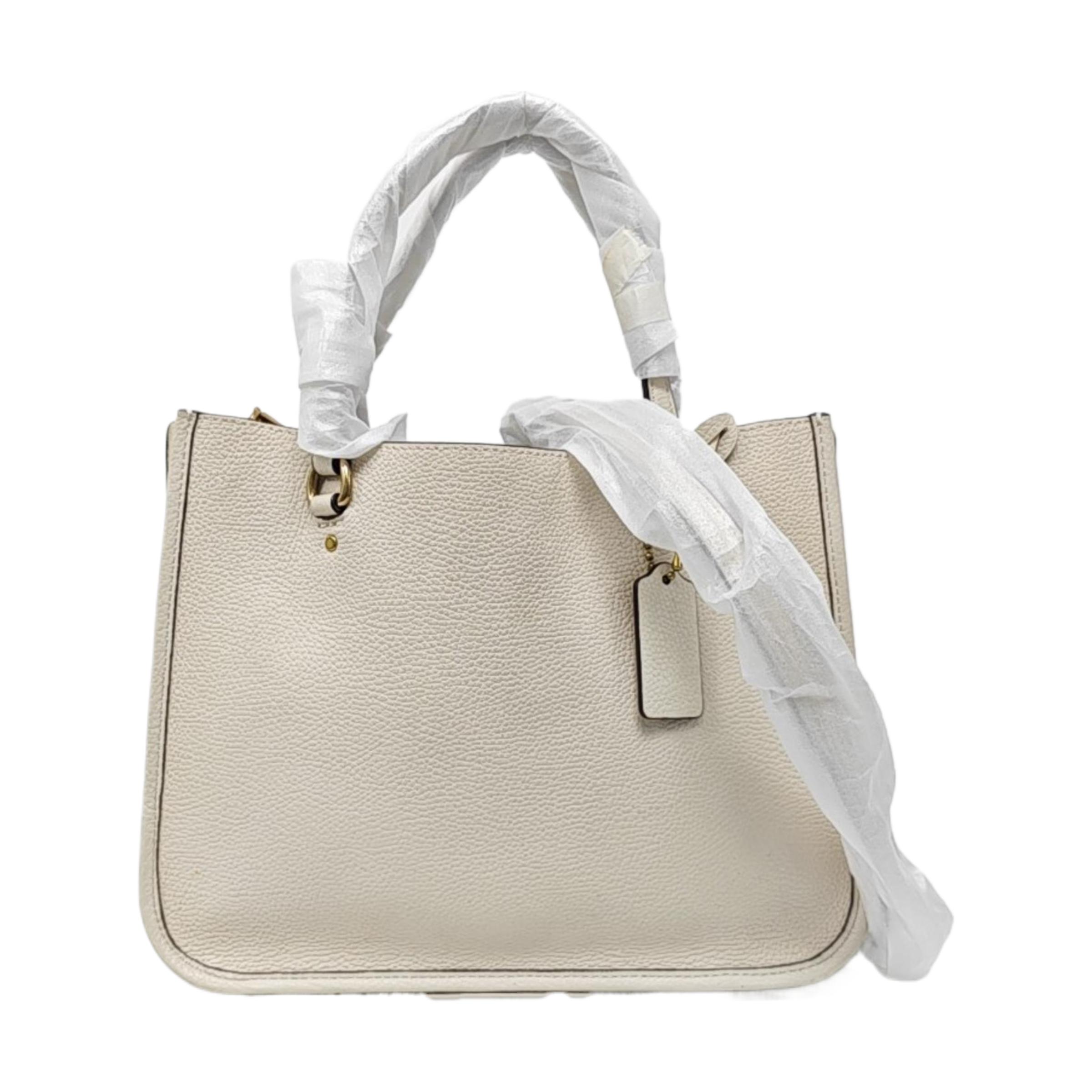 [Pre-Owned] Tyler Carryall White Leather Handbag With Gold Hardware - Very Good #1VFASDC ONE SIZE