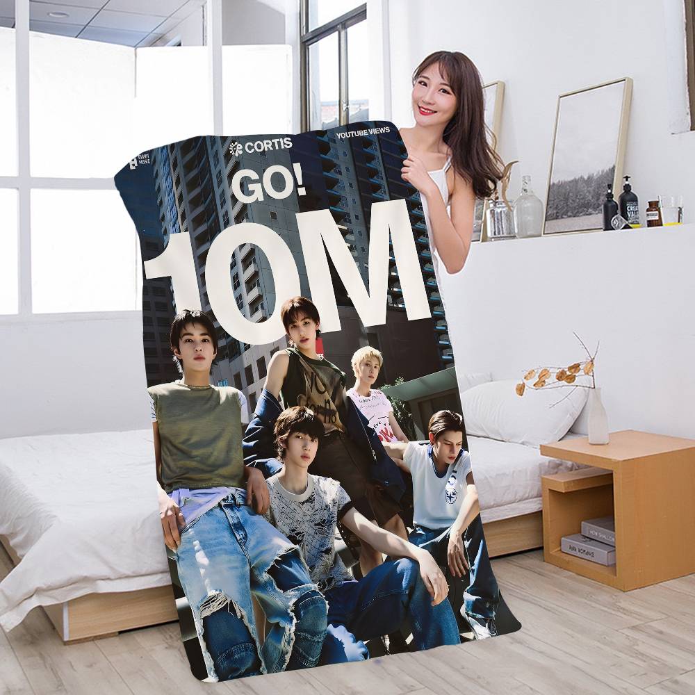 Hot Boy Band Cortis Bath Towel Microfiber Soft Water Absorbing Breathable For Girl Kids Decorative Cartoon Beach Towel W40*H60(CM)