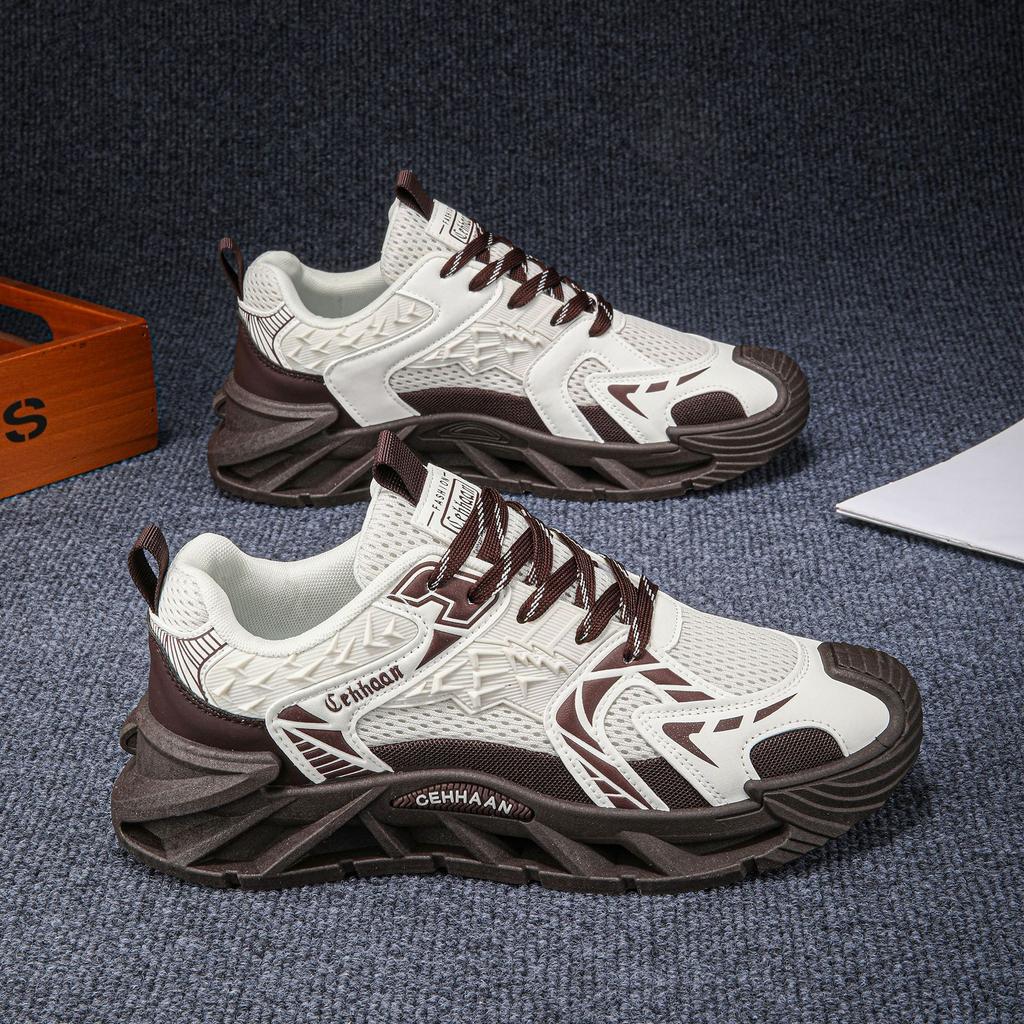 2025 New Summer Mesh Breathable Thin Trend Versatile Sports and Leisure Shoes Dad Shoes Silver Fashion Men's Shoes