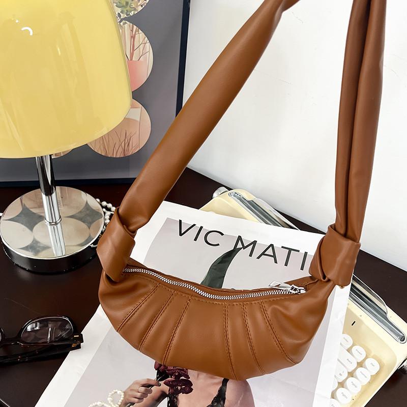 Trendy Unisex Kids Dumpling Bag Stylish Solid Color Shoulder Bag For Children