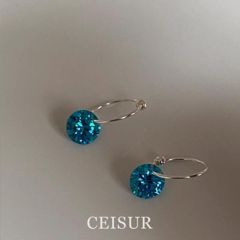 Korean Minimalist Cold Blue Zircon Circle Hoop Earrings Luxury Shiny Diamond Plain Ring Ear Zircon Women Elegant Versatile