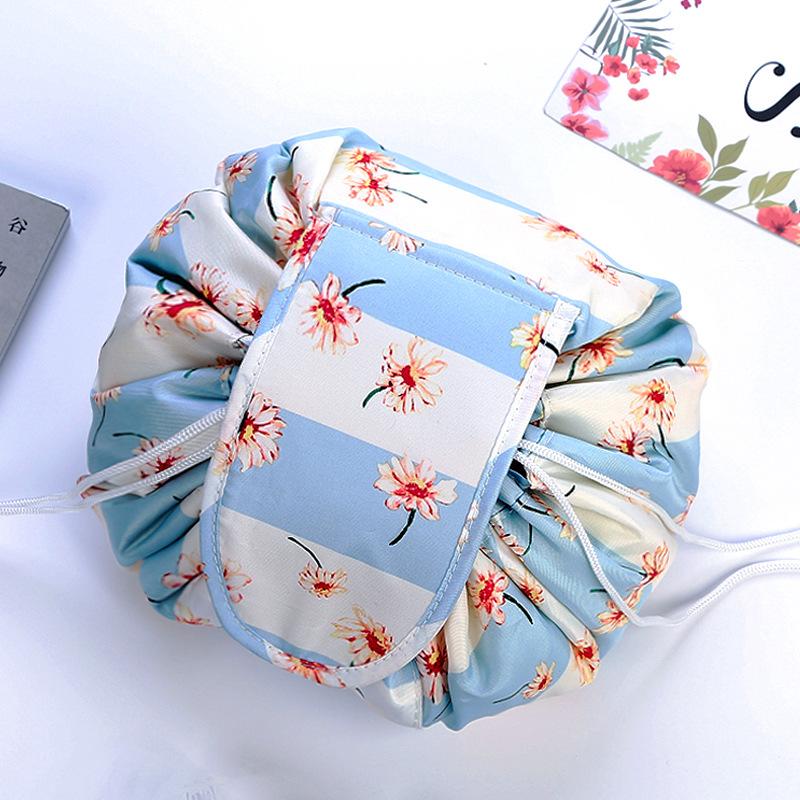 Korean Big Drawstring Capacity Cosmetic Bag Makeup Bag Waterproof Toiletries Storage Bags Travel Kit Ladies Beauty Bag Organizer