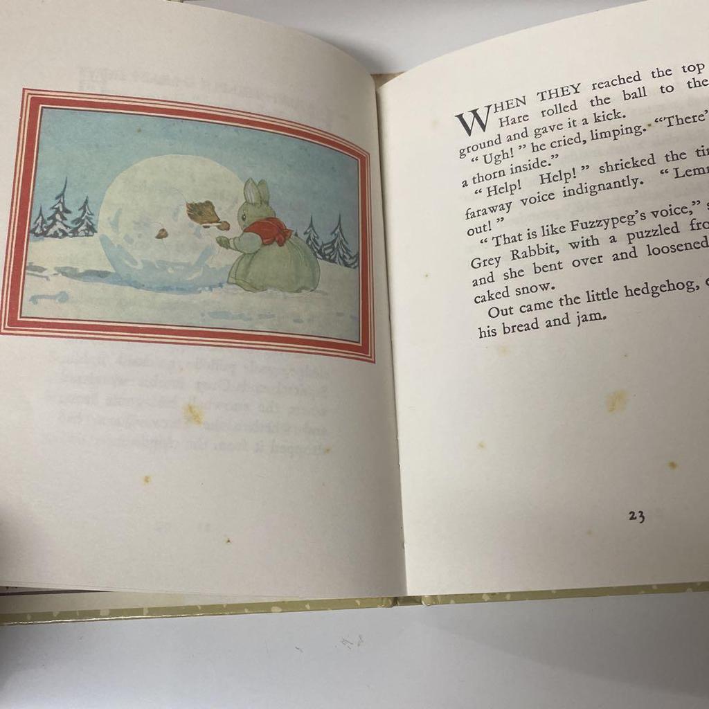 [USED] Rare Little Gray Rabbit British vintage Christmas story