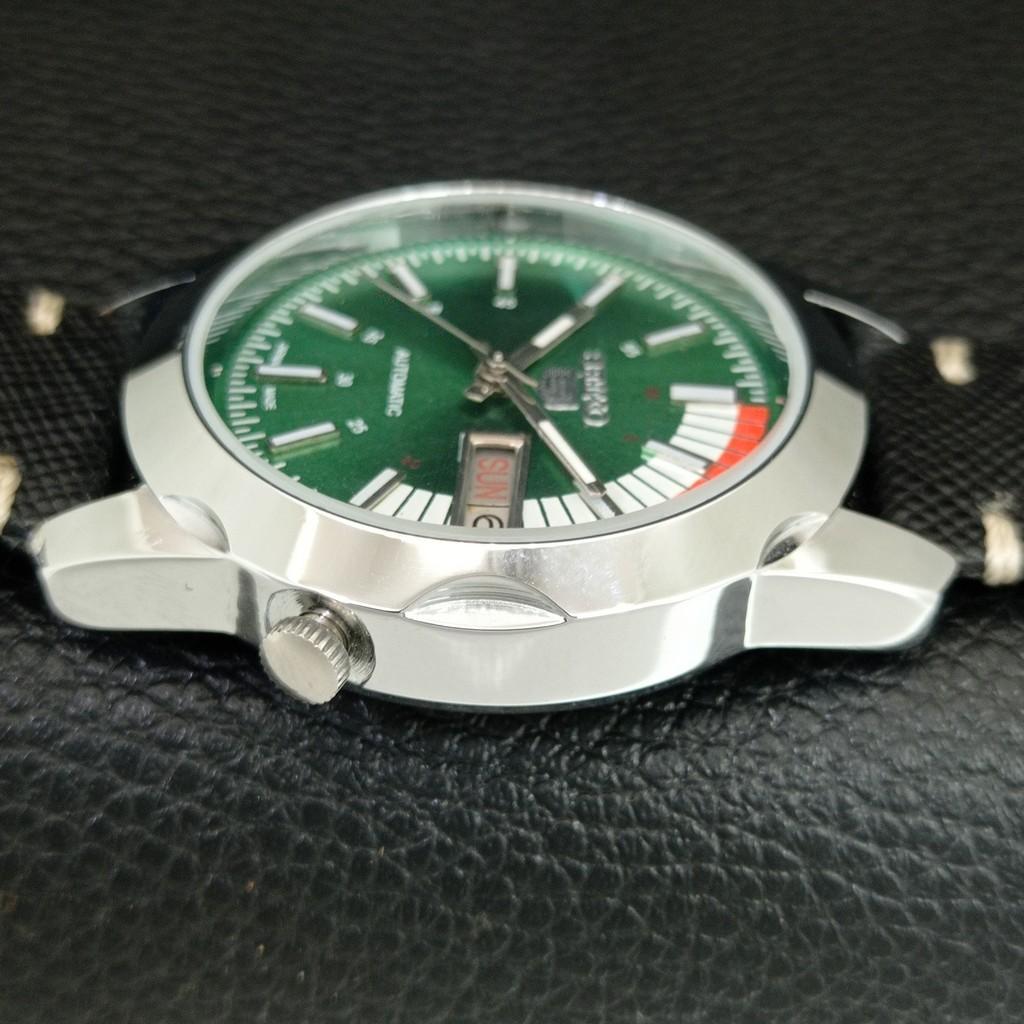VINTAGE REFURBISHED SEIKO 5 AUTOMATIC JAPAN MENS GREEN DIAL WATCH a446641-1