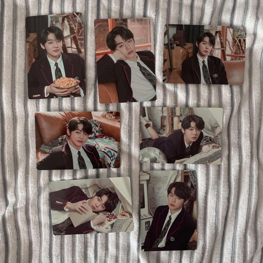 Used TXT Yeonjun Photocard Set