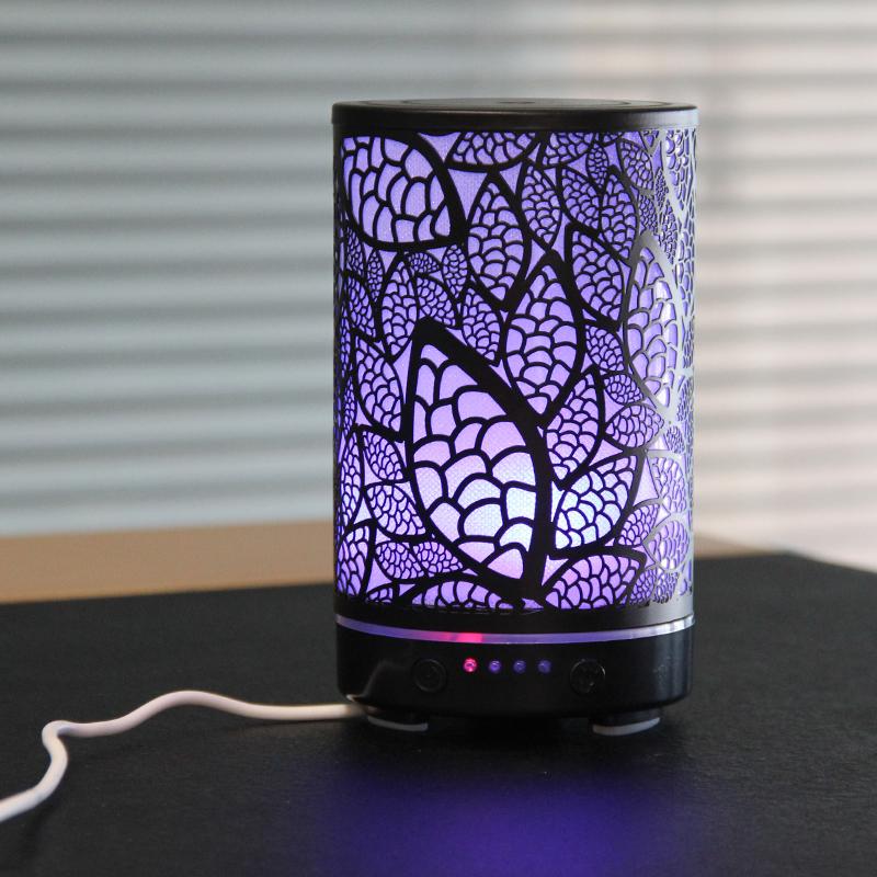 Aroma Diffuser Iron Hollow Leaves Ultrasonic Air Humidifier Desktop Humidifier Smart Home Appliances Room Decor with Led Light