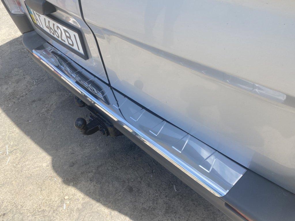 Heckstoßstangenschutzleisten Carmos V1 (rostfreier Stahl) für Renault Trafic 2001-2015