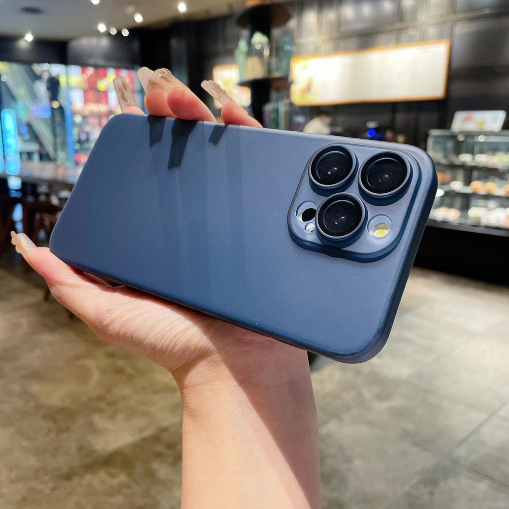 Applicable To Apple 16promax Mobile Phone Case PC Ice Fog Magnetic Absorption IPhone 15Pro Skin Feeling Matte 16e Lens Film