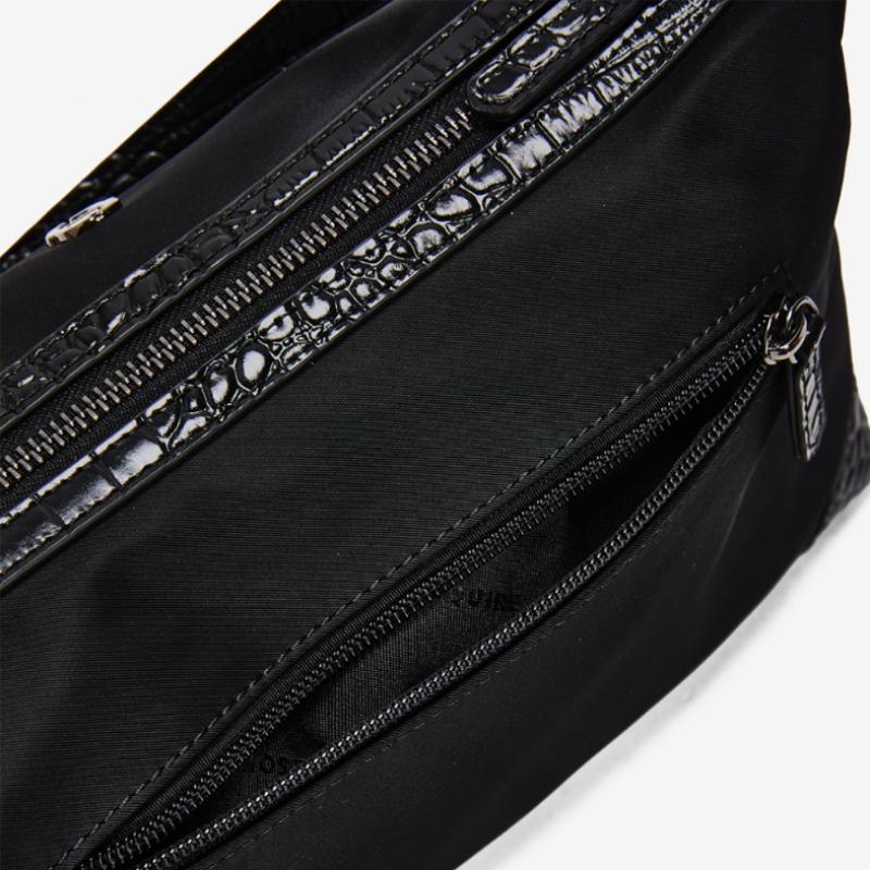 ESquire Collection ESquire Women S Nylon Chroni Shoulder Bag Black