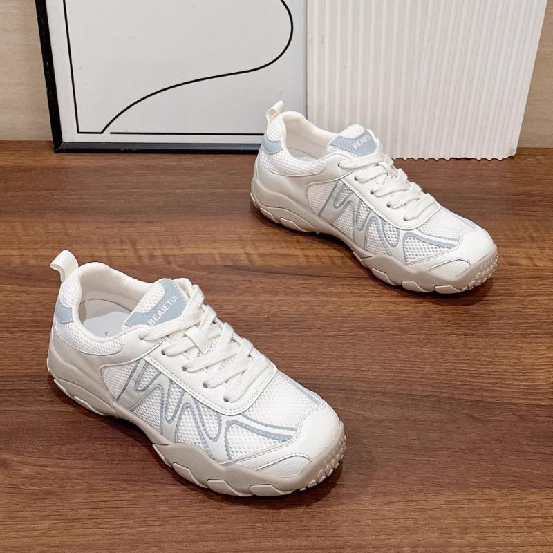 Mesh breathable thick bottom women's summer new leather color matching feet small sports and leisure