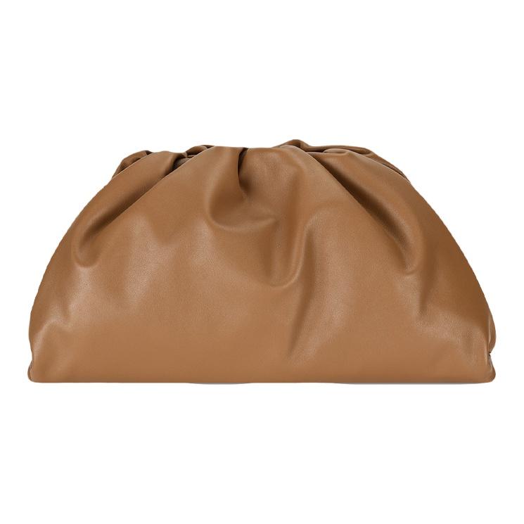 

Bottega Veneta The Pouch Cammello-Gold Жіночі клатчі Бежевий 576227-VCP40-2618 Basic Set (Bag+Dust Bag)