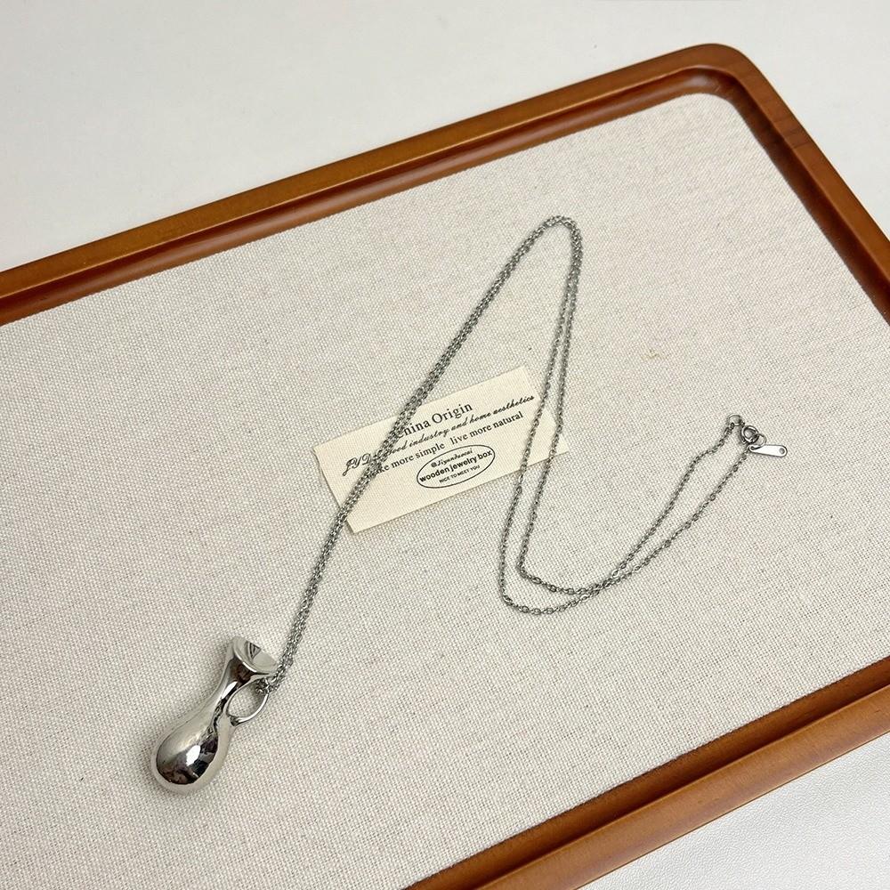 Temperament Long Sweater Chain Retro Fashion Jewelry Portable Water Bottle Pendant Necklace  Lady