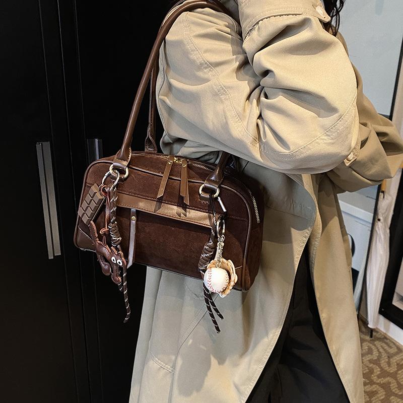 Retro Underarm Bag Women's Autumn and Winter 2025 New Trendy Korean Niche Portable Bowling Bag Large-capacity Commuter Bag