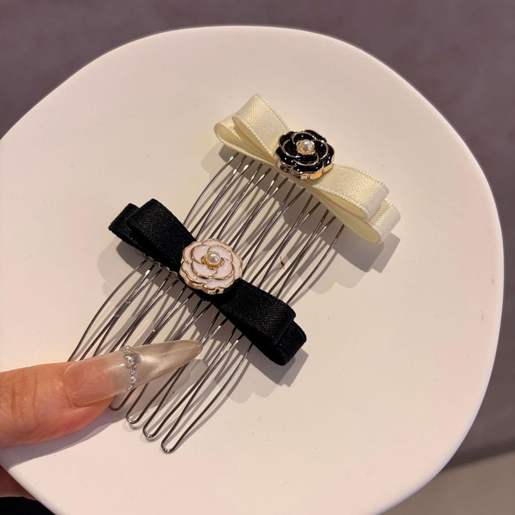 1PC Bangs Broken Hair Sorting Hair Comb Women Girls Cute Butterfly Knot Hair Clip Bow Flower Korean Sweet Inverted Comb Hair Accessories Jewelry