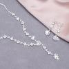 New Set of Exquisite Claw Chain Necklace and Exaggerated Earring Set, Two-piece Set with Water Droplet Necklace and Evening Accessories for Women