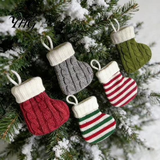 Indoor Holiday Party Supplies Mini Knitted Christmas Stocking Ornaments, Knit Xmas Tree Hanging Decor, Small Ornaments Pendants for Tree, Mantel,