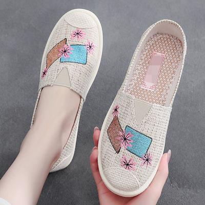 Chaussures en toile pour femmes paresseuses, chaussures en tissu respirantes et légères, nouvelles chaussures en tissu du vieux Pékin pour femmes, chaussures simples