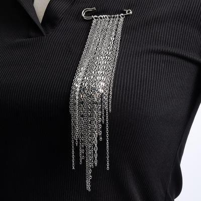 Elegant Multi-Tassel Brooch with Luxury Metal Chain - High-End Fashion Accessory