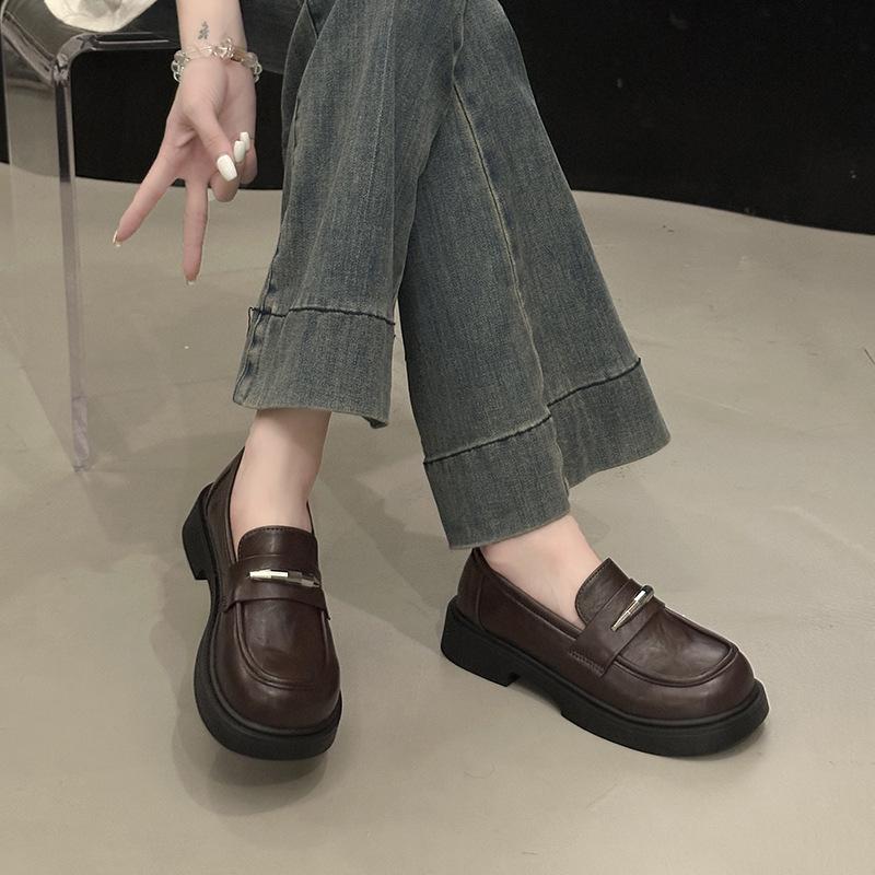 Platform loafers women's one-pedal 2025 new autumn and winter black versatile jk shoes retro British style small leather shoes