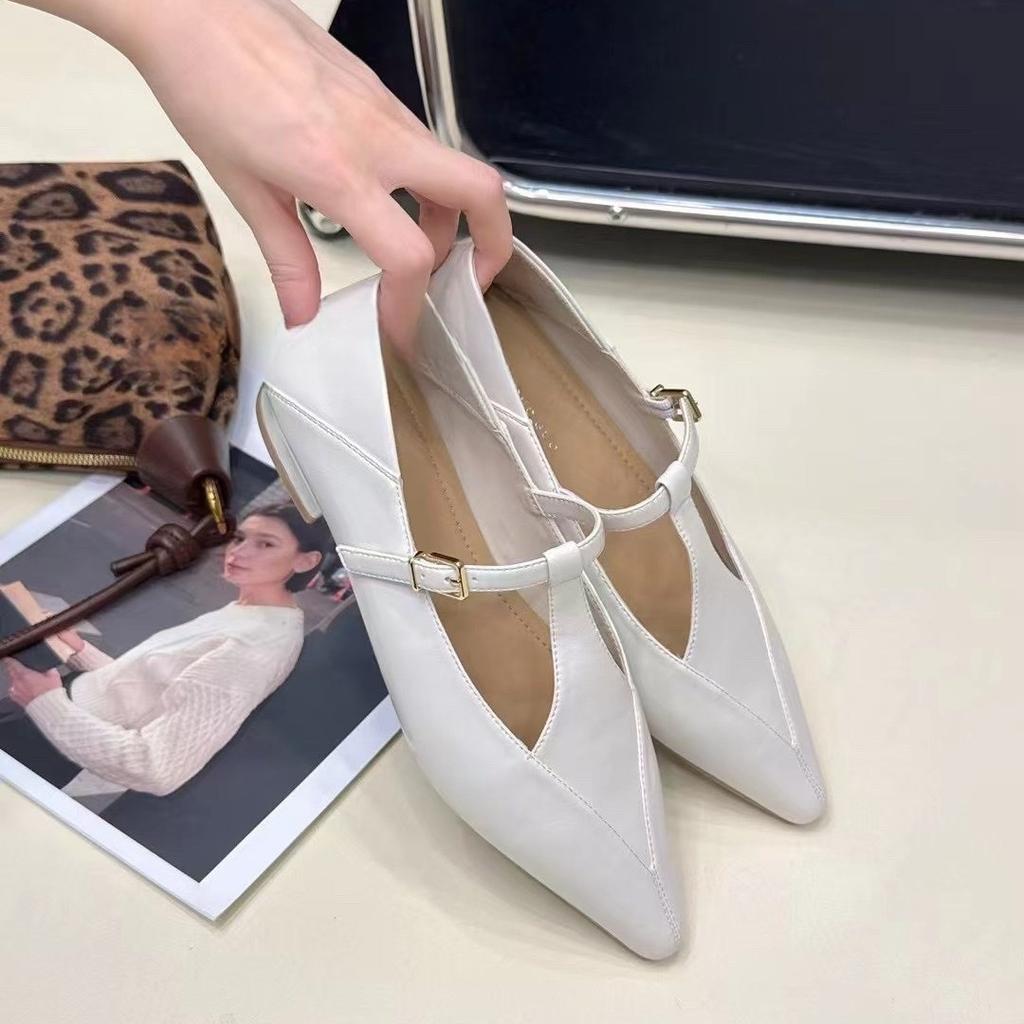 Fashion Women Pumps Fashion T-belt Buckle Pointed Toe Leather Shoes  Comfort Flats Female Elegant Low Heels Wedding Party Dress Shoes